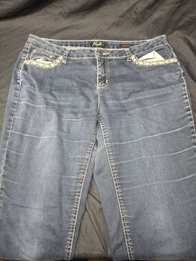 Earl Jean Women’s Size 12 Y2K Cargo Jeans Embellished Rhinestone Bling Pockets